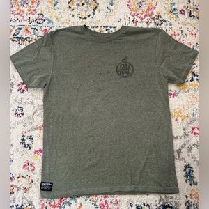 Howitzer men's t-shirt.  Don't tread on me